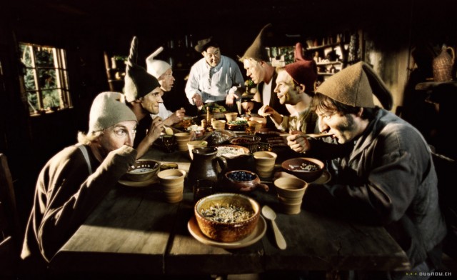 7 Cüceler 2 / Orman yeterli degil fotoğrafı