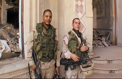 Gunner Palace Fotoğrafı