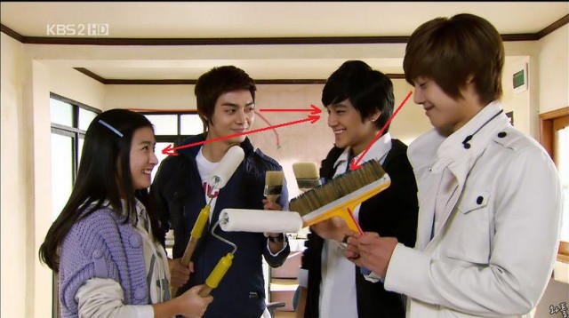 Erkekler Çiçeklerden Önce Gelir Fotoğrafı