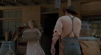 Love Takes Wing Fotoğrafı