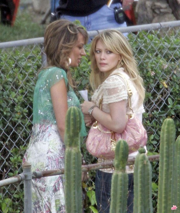 Material Girls Fotoğrafı