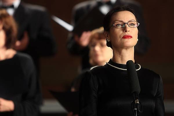 The Perfect Guy for My Girlfriend fotoğrafı