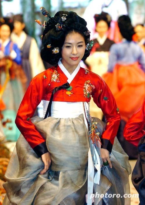 Hwang Jin Yi fotoğrafı