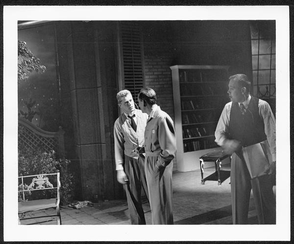 Night People fotoğrafı