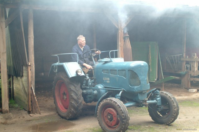 Full Metal Village fotoğrafı