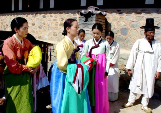 The Land Fotoğrafı