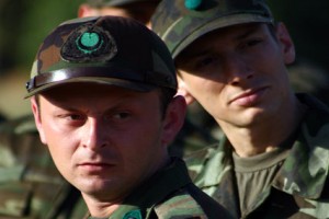 Emret Komutanım Fotoğrafı