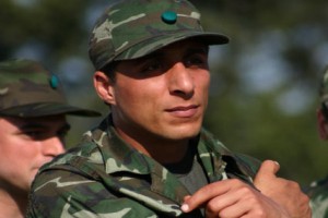 Emret Komutanım Fotoğrafı