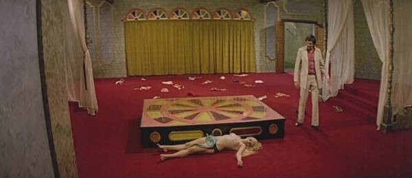 Tie Jin Gang Da Po Zi Yang Guan Fotoğrafı