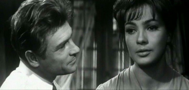 Powrot Na Ziemie Fotoğrafı