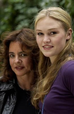 The Business Of Strangers Fotoğrafı