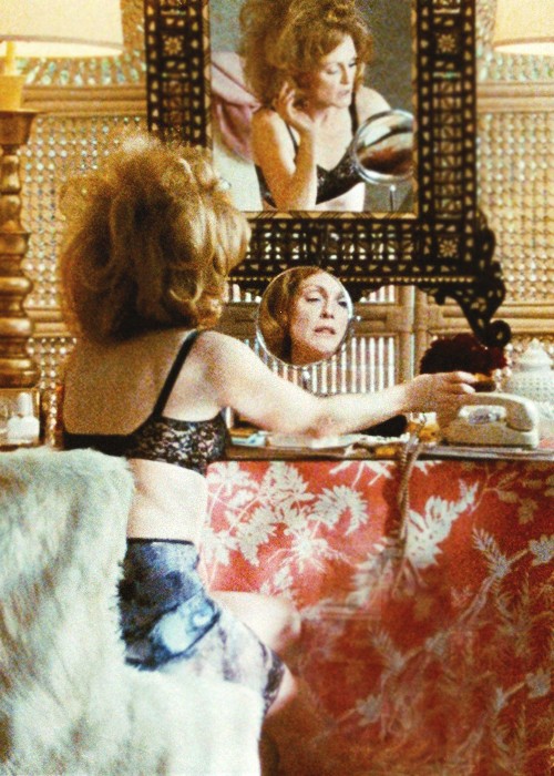 Tek Başına Bir Adam Fotoğrafı