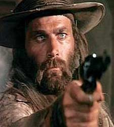 Un Dollaro Bucato fotoğrafı