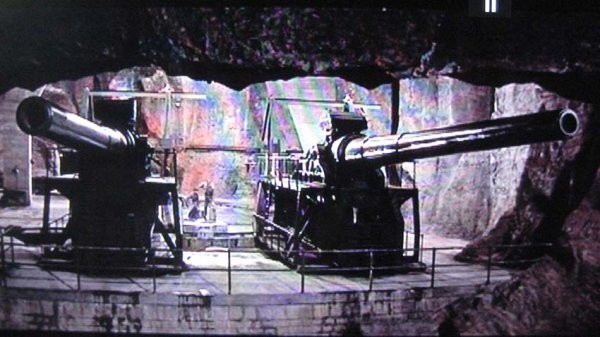 Navaron'un Topları Fotoğrafı