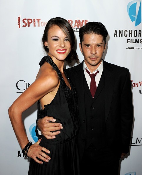 Mezarına Tüküreceğim Fotoğrafı