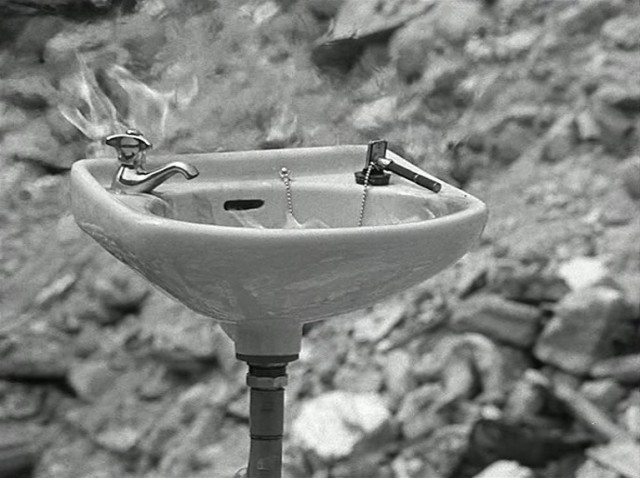 Uyuyan Adam fotoğrafı