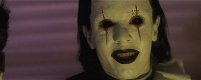 Shattered Lives fotoğrafı