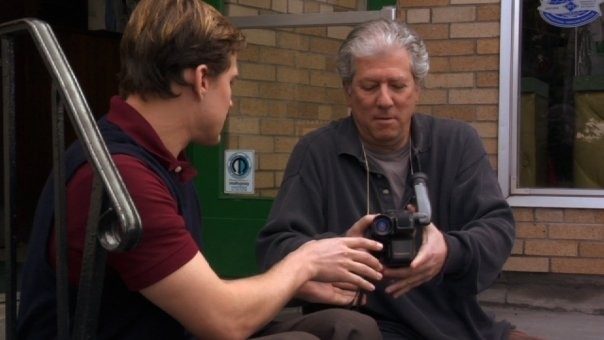 Love Conquers Paul fotoğrafı