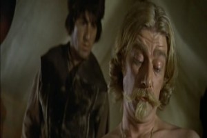 Küçük Dev Adam Fotoğrafı