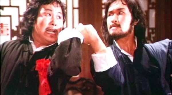 The Victim / Lightning Kung Fu Fotoğrafı