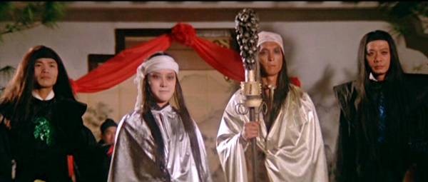 Swordsman And Enchantress Fotoğrafı