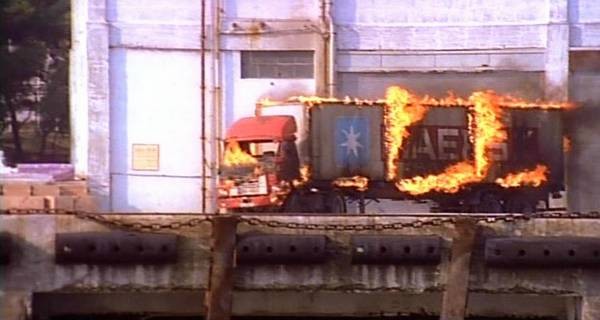 Theft Under The Sun Fotoğrafı