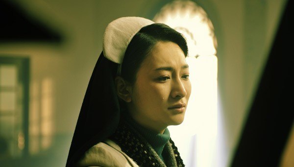 East Wind Rain Fotoğrafı