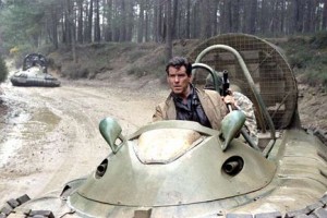 James Bond: Başka Gün Öl Fotoğrafı