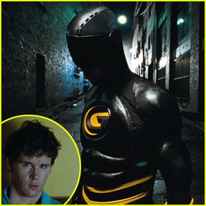 Ultra Mega Süper Kahraman fotoğrafı