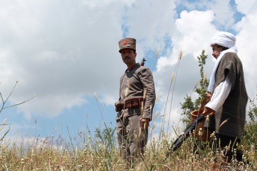 Hür Adam: Bediuzzaman Said Nursi fotoğrafı