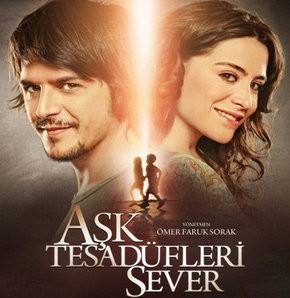 Aşk Tesadüfleri Sever Fotoğrafı