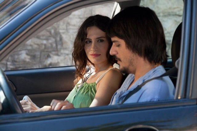 Aşk Tesadüfleri Sever Fotoğrafı