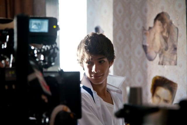 Aşk Tesadüfleri Sever Fotoğrafı