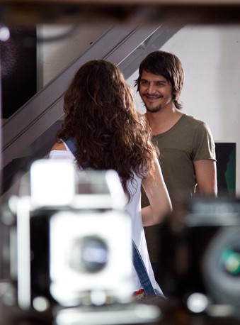 Aşk Tesadüfleri Sever Fotoğrafı