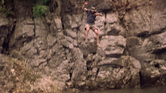 Doğada Tek Başına fotoğrafı