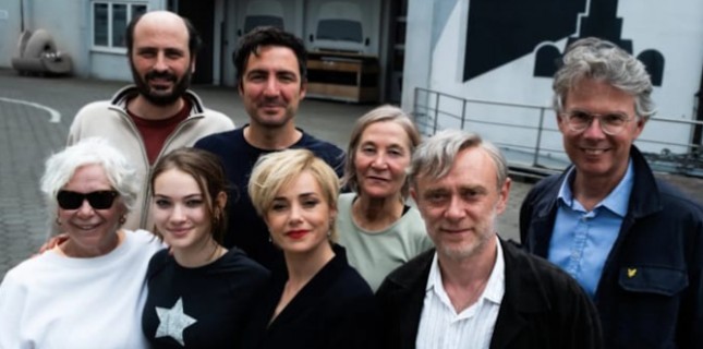 Özgü Namal'ın Rol Aldığı "Sarı Mektuplar" Filminin Çekimleri Tamamlandı!