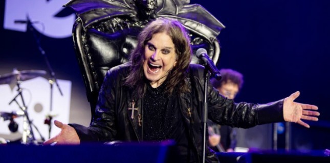 Ozzy Osbourne, 76 Yaşında Hayatını Kaybetti.