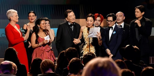 2023 Oyuncular Birliği (SAG) Ödülleri Sahiplerini Buldu!