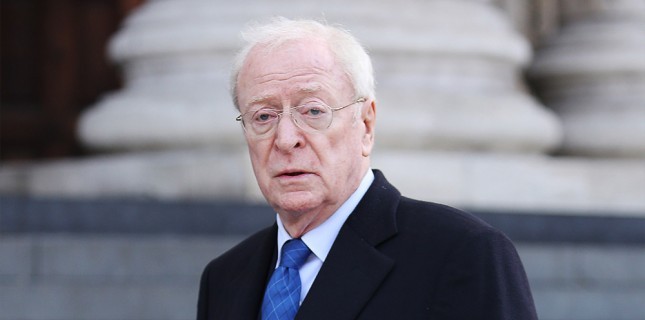 Michael Caine Tarihi Film ‘Medieval’ın Kadrosuna Girdi 