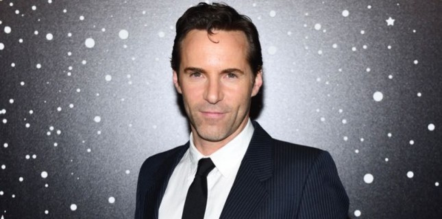 Alessandro Nivola ‘The Sopranos’ Dizisinin Öncesindeki Olayları Anlatacak Filmin Kadrosuna Katıldı