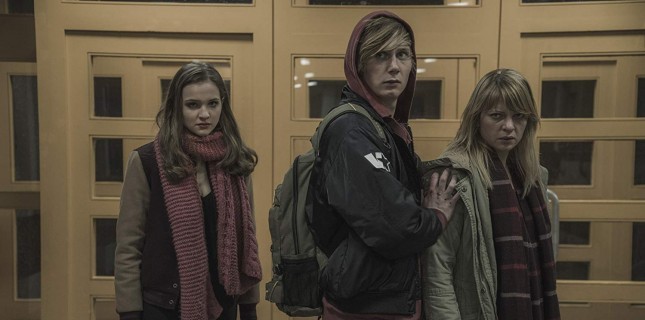 Sevilen Netflix Dizisi Dark 2. Sezondan Fragman Geldi