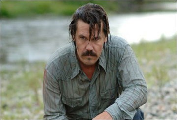 Oliver Stone, Josh Brolin'e Teklif Sundu