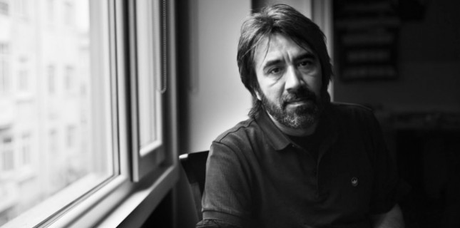 Zeki Demirkubuz'un Yeni Filmi "Hayat"ın Vizyon Tarihi Belli Oldu!