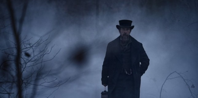 Christian Bale’li Dedektiflik Hikayesi “The Pale Blue Eye”dan Vizyon Tarihi ve İlk Görsel!