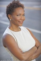 Suzzanne Douglas Fotoğrafı