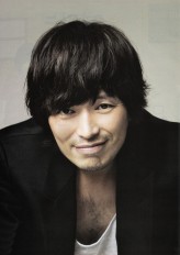 Jung Jae-young fotoğrafı