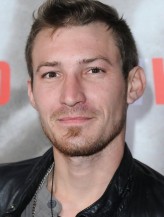 Linds Edwards fotoğrafı