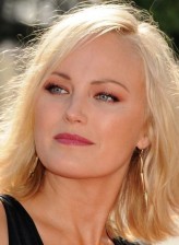 Andrea Anders fotoğrafı