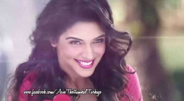 Asin Thottumkal Fotoğrafı