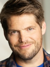 Jareb Dauplaise fotoğrafı